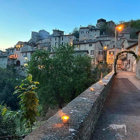 Appartamento Storico A Valle San Martino Di ספולטו מראה חיצוני תמונה