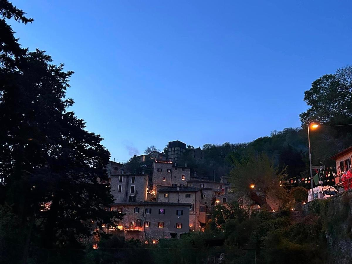 Appartamento Storico A Valle San Martino Di ספולטו מראה חיצוני תמונה
