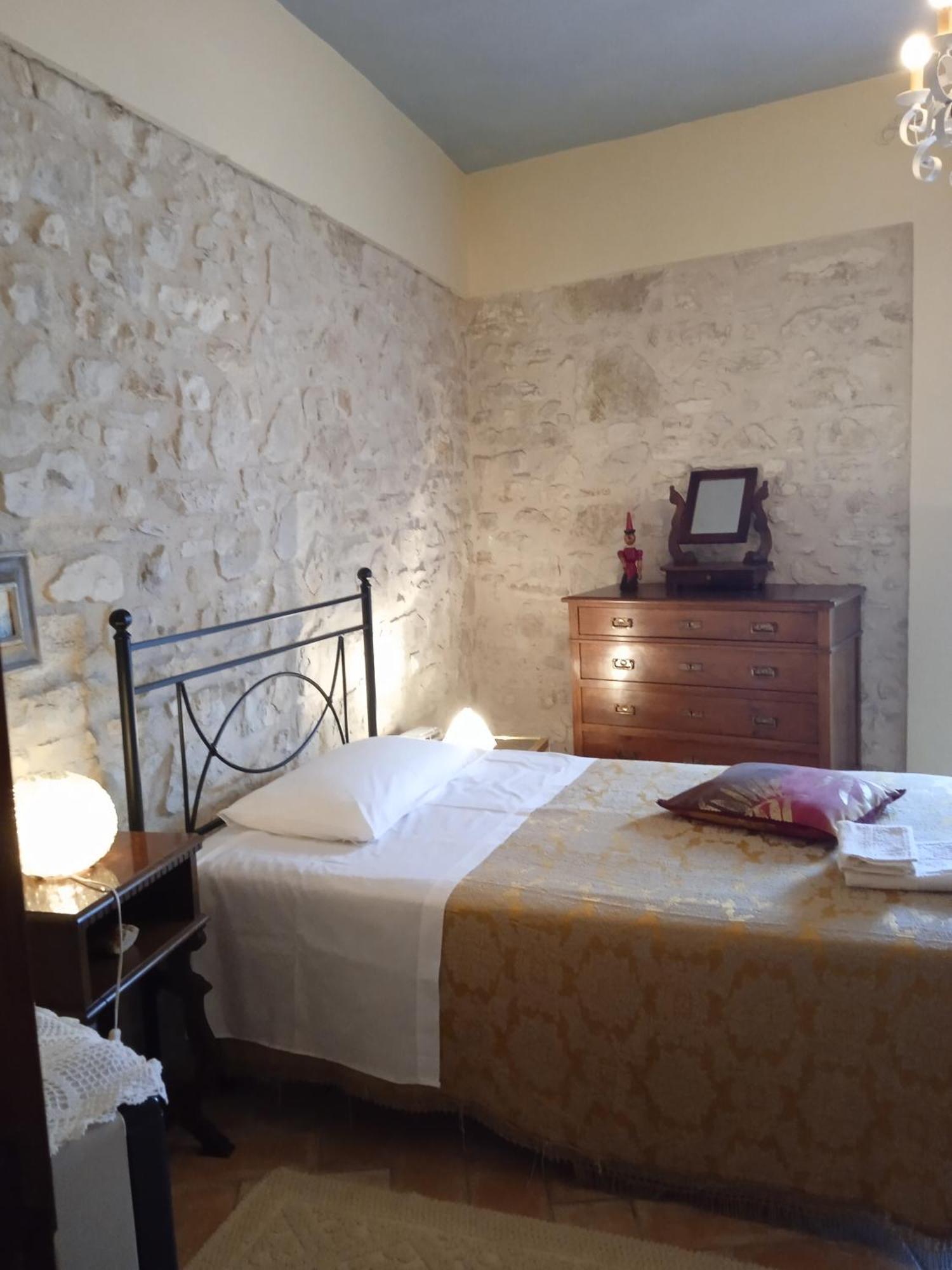 Appartamento Storico A Valle San Martino Di ספולטו מראה חיצוני תמונה