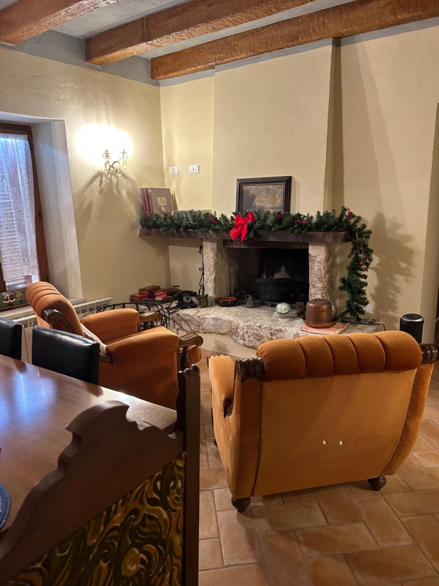 Appartamento Storico A Valle San Martino Di ספולטו מראה חיצוני תמונה