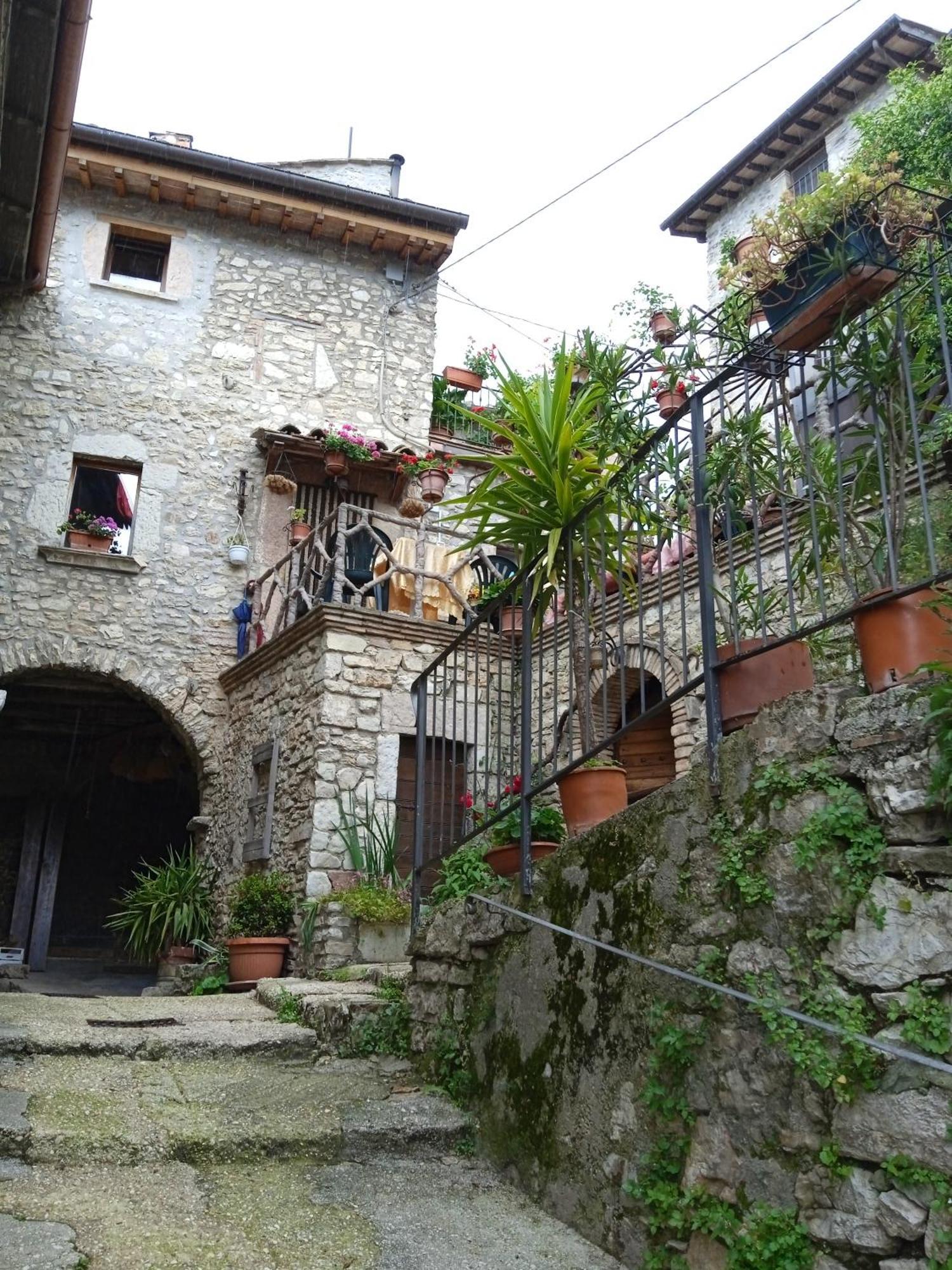 Appartamento Storico A Valle San Martino Di ספולטו מראה חיצוני תמונה